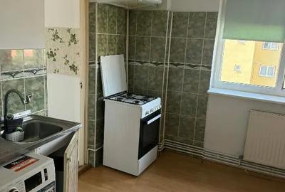 Apartament cu 2 camere decomandat în Triaj - 9