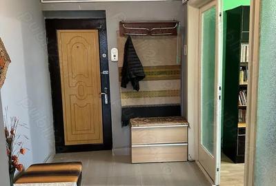 Apartament cu 3 camere decomandat în Șimleu Silvaniei - 9