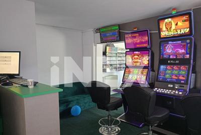 Spațiu comercial, de 40 mp, în Trivale