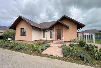 Casă individuală de închiriat – Balotești, cartier privat, 3 dormitoare, 2 bai - 1