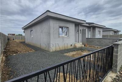 Duplex cu 3 camere cu Teren 330 Mp în Moșnița Nouă - 2
