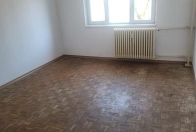 Apartament cu 4 camere semidecomandat în Apărătorii Patriei - 9