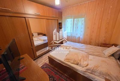 Apartament cu 3 camere decomandat în Central - 2