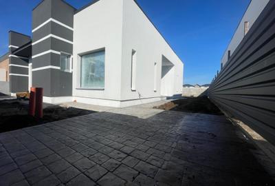 Casă individuală cu 4 camere cu Teren 412 Mp în Berceni - 2