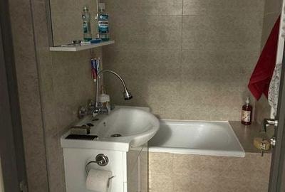 Apartament cu 3 camere în Tomis II - 5