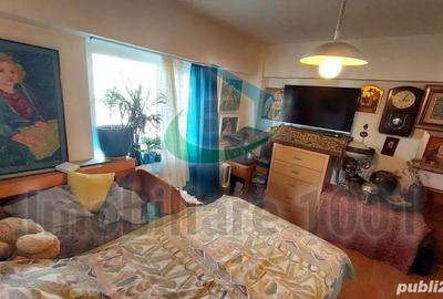 Apartament cu 3 camere semidecomandat în Central - 2