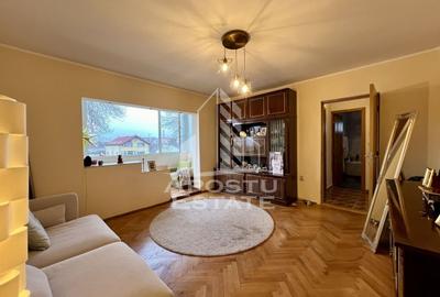Apartament cu 3 camere semidecomandat, mobilat în Simion Bărnuțiu