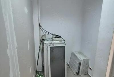 Inchiriez spa?iu comercial Republicii - 7