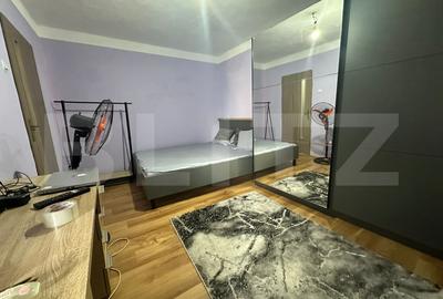 Garsoniera, 27 mp, zona Mall - 1