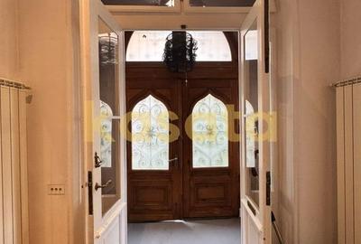 Închiriere vilă interbelică, Piata Victoriei,  renovată complet Închiriere vilă interbelică, Piata Victoriei,  renovată complet - 4