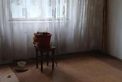 Bd. Republicii, apartament cu 2 camere decomandat etaj1, spatios - 5