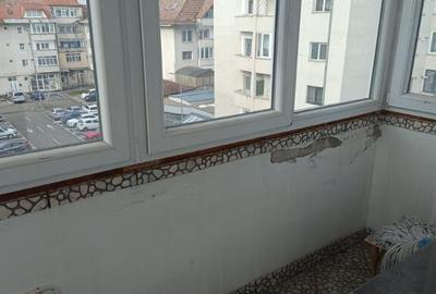 Apartament cu 3 camere decomandat în Ștefan cel Mare - 10