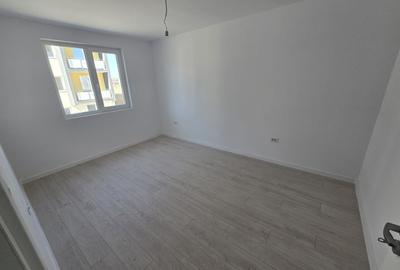 Model spatios - 55 mp. Decomandat. Bucatarie inchisa. - 10