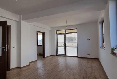 Casă individuală cu 4 camere cu Canalizare în Nord - 7