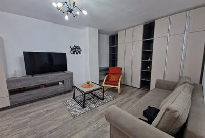Apartament cu 2 camere decomandat în Take Ionescu - 1