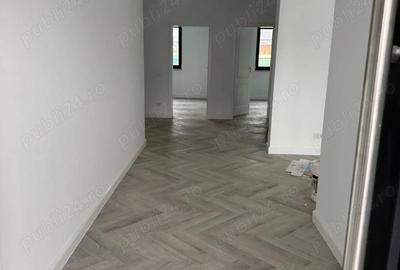 Casă cu 4 camere cu Teren 450 Mp în Strejnicu - 7