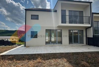 Duplex semifinisat, 120 mp utili, drum privat, zona Chinteni Duplex semifinisat, 120 mp utili, drum privat, zona Chinteni - 4