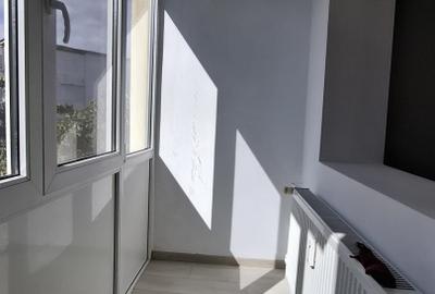 Apartament 3 camere, etaj intermediar, zona Vest Apartament 3 camere, etaj intermediar, zona Vest - 4