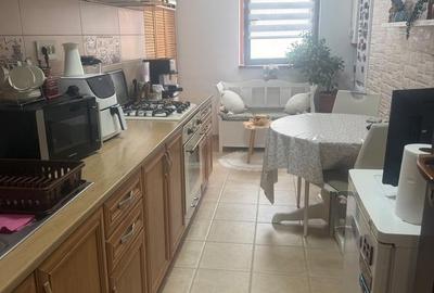 Apartament cu 2 camere decomandat în Prelungirea Ghencea - 6