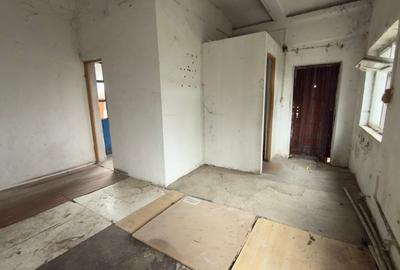 Spațiu industrial, de 80 mp, în 13 Decembrie - 6