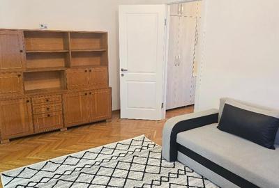Inchiriez apartament 2 camere in Deva, zona Al Patriei, etaj 2, - 3