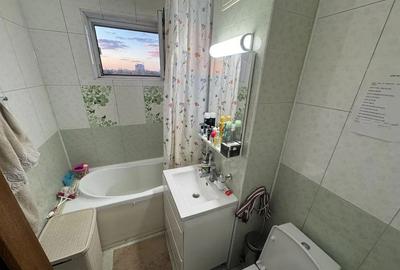 Apartament cu 3 camere decomandat, mobilat în Km 4 - 5