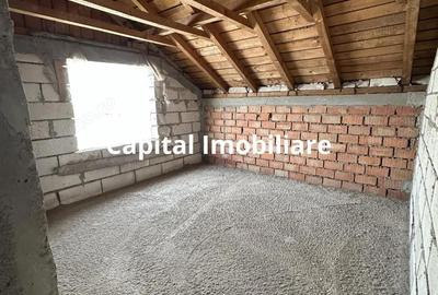 Casă cu 6 camere cu Teren 2000 Mp în Căldărușeanca - 1