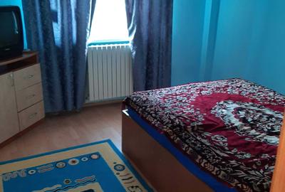 Apartament cu 3 camere decomandat în Exterior Vest - 8