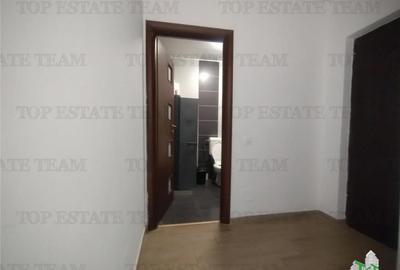 Spațiu comercial, de 63 mp, în Central - 6