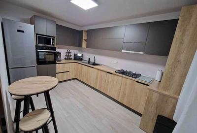 Proprietar - Vand duplex cu garaj - 9