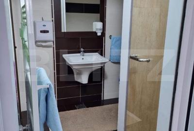 Casă cu 6 camere cu Teren 650 Mp în Ipotești - 9