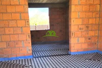 Casă cu Teren 400 Mp în Goranu - 15