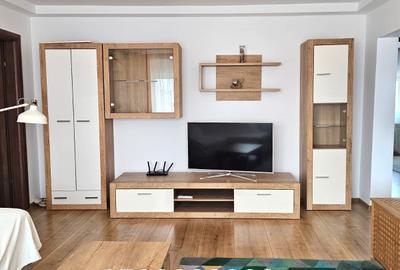 Apartament cu 3 camere semidecomandat în Drumul Taberei - 1