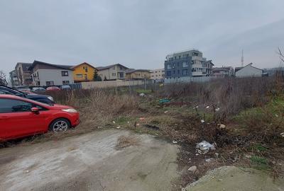 Teren în 1 Decembrie - 2