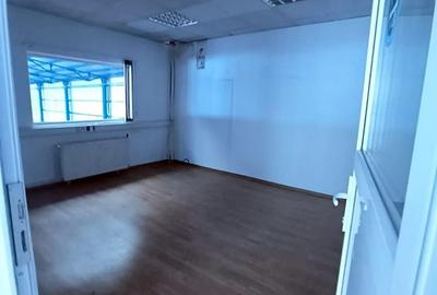 Spațiu comercial, de 1,216 mp, în Tractorul - 1