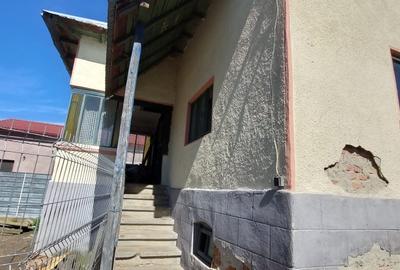 Casă cu 3 camere cu Teren 3257 Mp în Frâncești