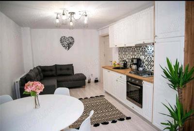 Apartament cu 3 camere VANZARE - 2