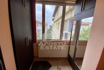 Apartament cu 2 camere semidecomandat, mobilat în Complex Studențesc - 3