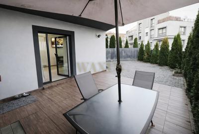 Apartament cu 2 camere semidecomandat, mobilat în Florești