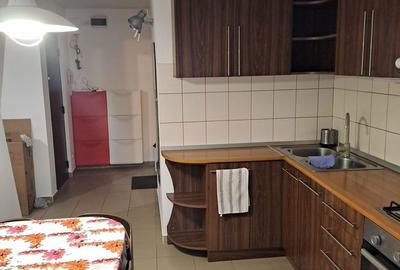 Apartament cu 3 camere decomandat în Central - 3