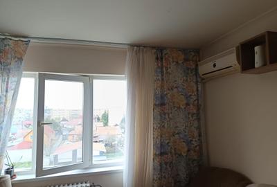 Garsonieră decomandată în UTA - 5