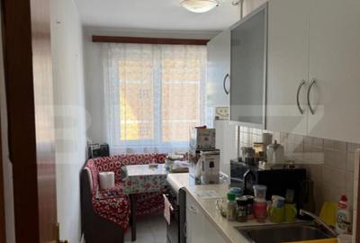 Apartament 3 camere decomandat- Piata 1 Mai - 8