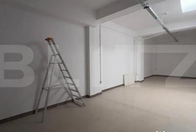 Spațiu comercial, de 850 mp, în Central - 13