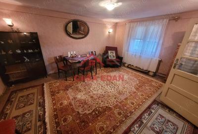 Casă cu 3 camere în Bănești - 7