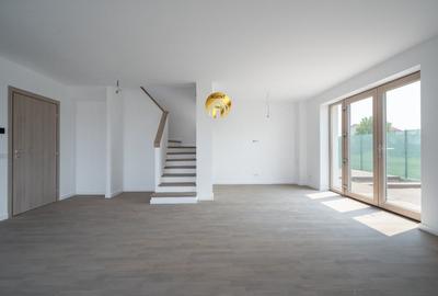 Duplex cu 4 camere cu Teren 250 Mp în Otopeni - 5