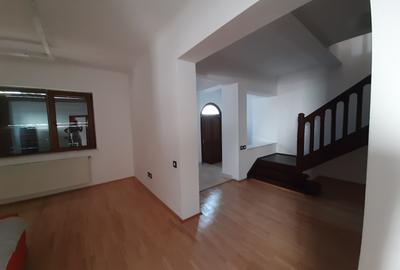 Zona Piata Alba Iulia vila clasica tip duplex D+P+1E+M, cartier rezidential - 2
