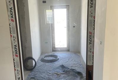 Casă cu 3 camere cu Teren 1800 Mp în Central - 5
