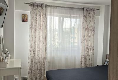 Apartament cu 3 camere decomandat în Calea București - 6