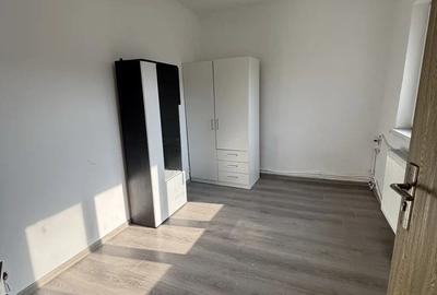Vand apartament cu 3 camere decomandat(compuse din 2) - 5
