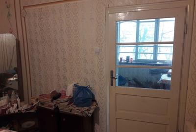 Casă cu 4 camere în Central - 1